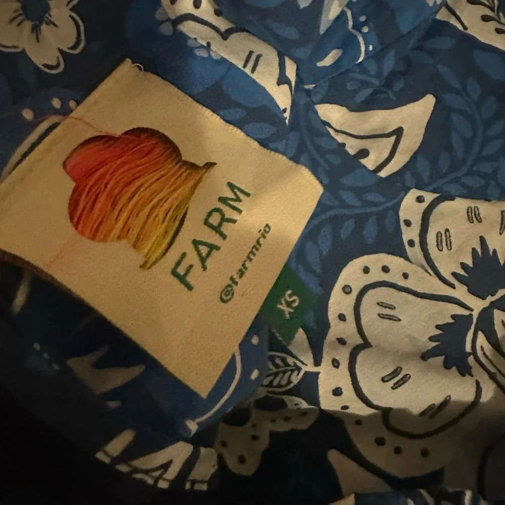 Farm Rio XS!  Gorgeous! - Picture 2 of 4